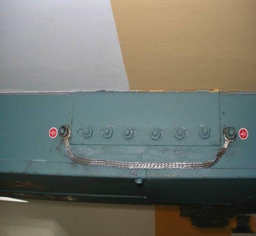 電纜橋架維護(hù)保養(yǎng)處理方法(圖1) 電纜橋架維護(hù)保養(yǎng)