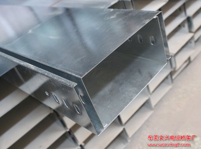 電纜橋架生銹主要因素有什么?(圖1) 電纜橋架生銹的因素有哪些